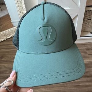 Lululemon Teal Cap with Mesh Interior